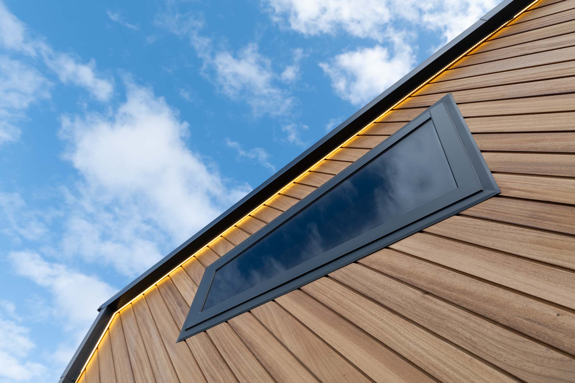 Miami Two Storey Tiny House - Image 8